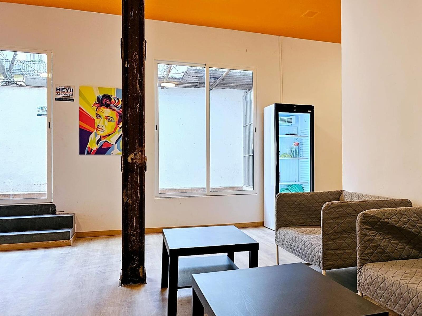 Хостел Arc House Pop Art Мадрид Экстерьер фото